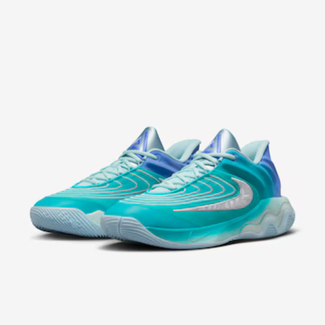 Giannis Immortality 4 "Christmas"