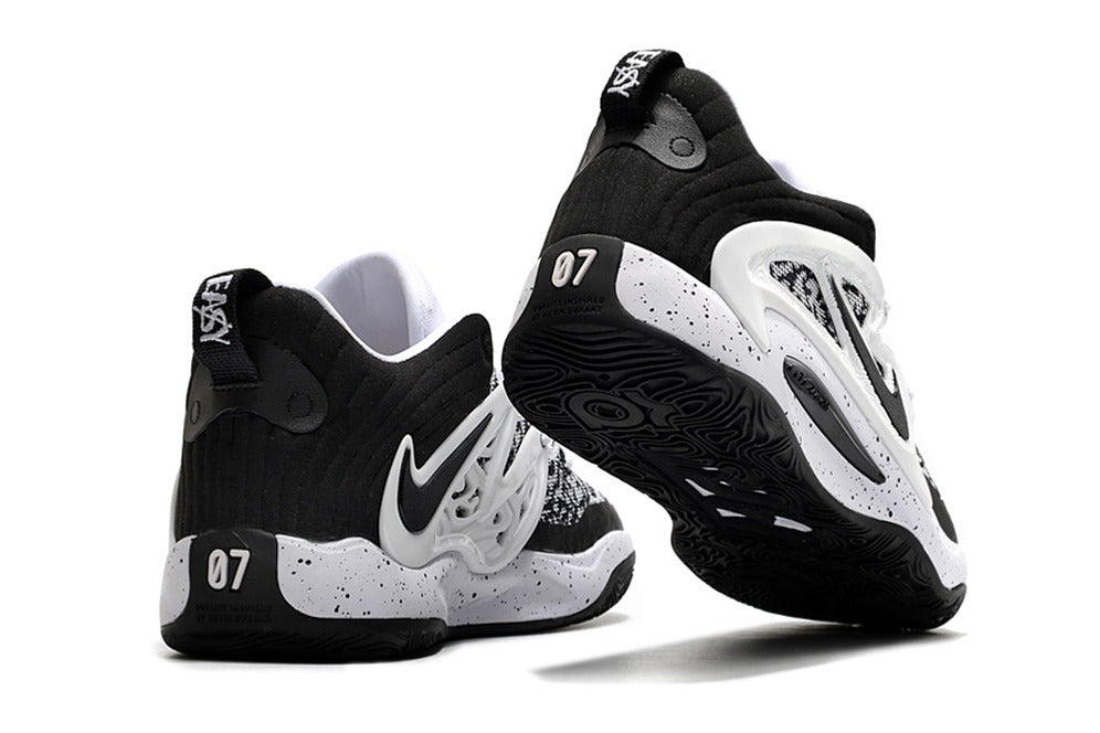Nike KD 15 "Black/White"