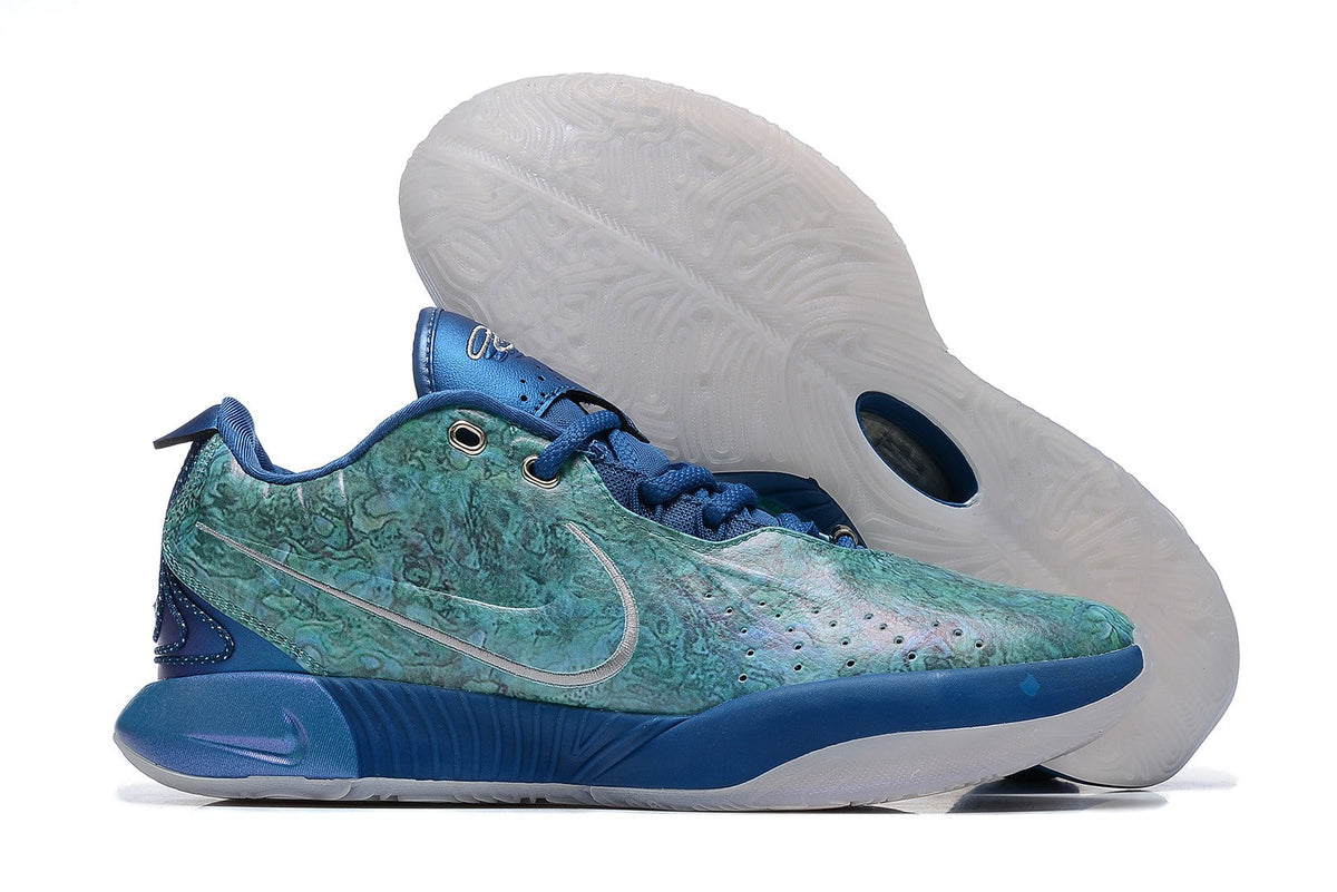 Nike LeBron 21 "Abalone Pearl"