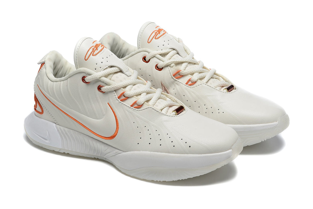 Nike LeBron 21 "Akoya"