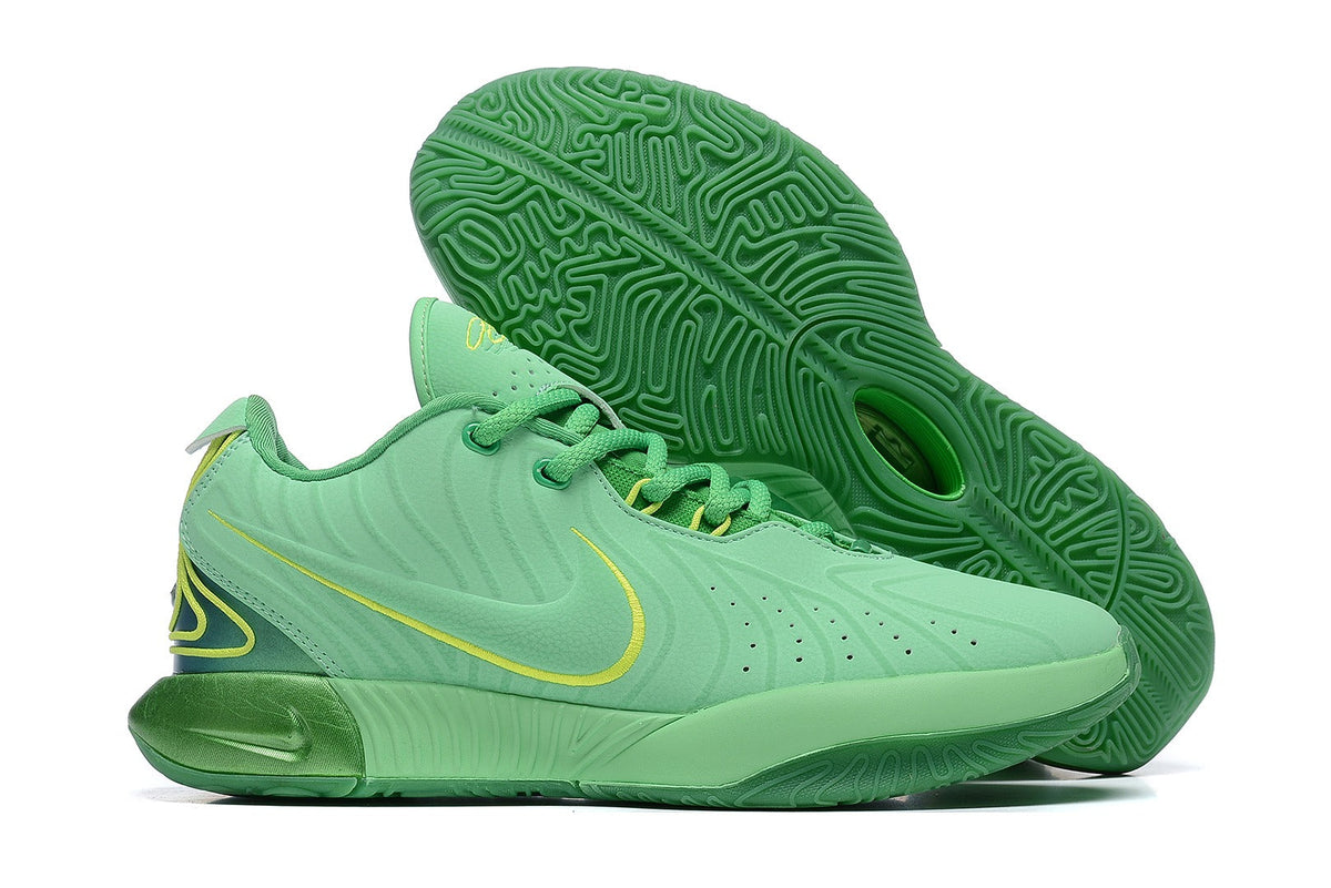 Nike LeBron 21 "Green"