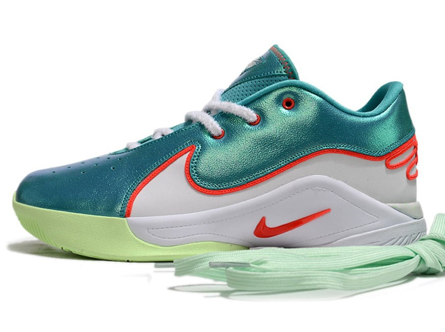 Nike LeBron 22 "Christmas"