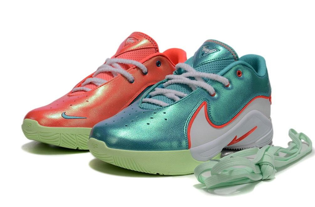 Nike LeBron 22 "Christmas"