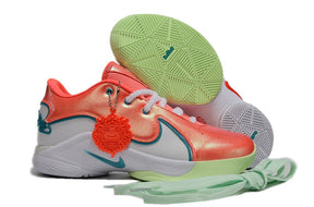 Nike LeBron 22 "Christmas"
