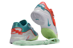 Nike LeBron 22 "Christmas"