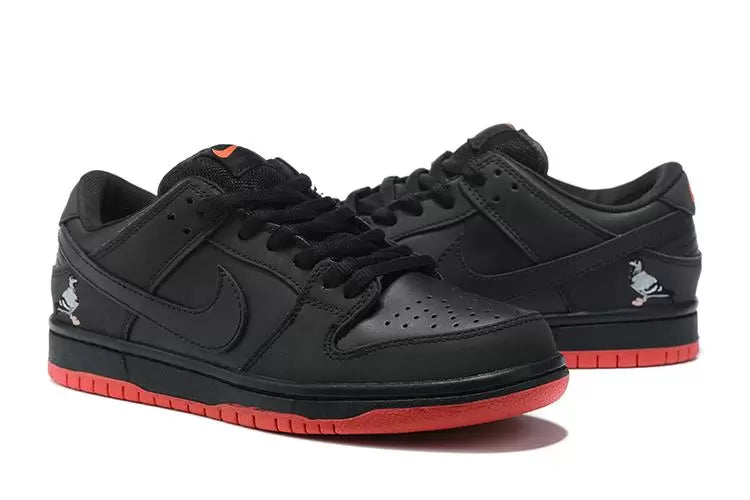 Dunk Low “Black Pigeon”