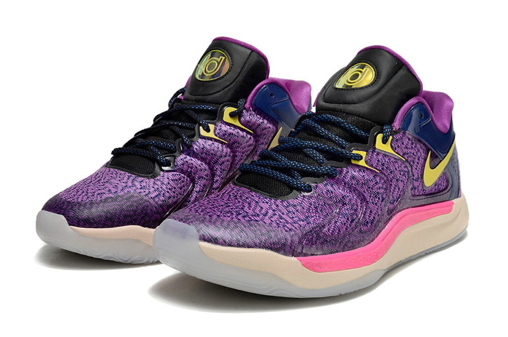 Nike KD 17 "Travell Ball"