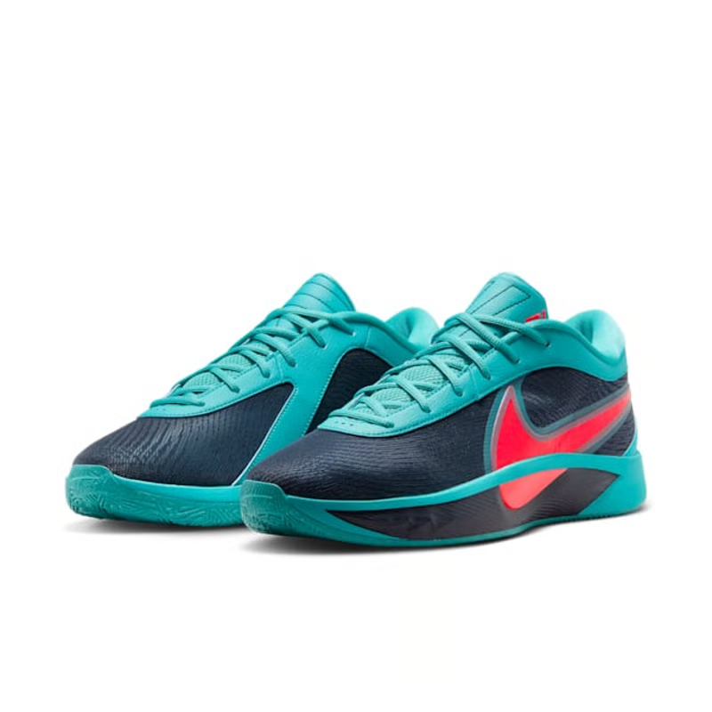 Giannis Zoom Freak 6 "Liam and Maverick"