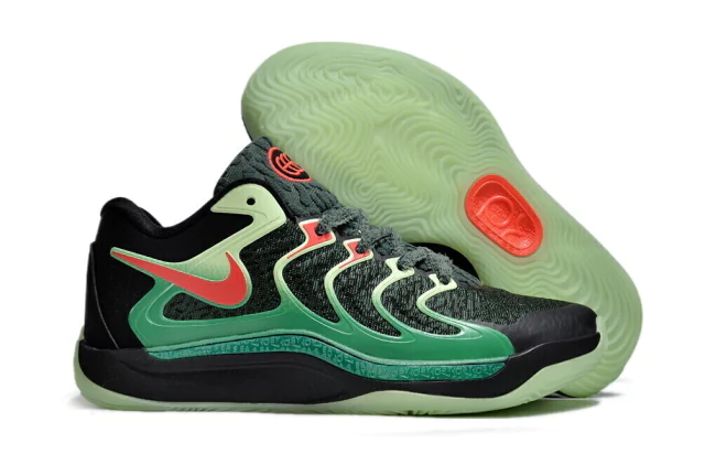 Nike KD 17 "Easy Money Sniper"